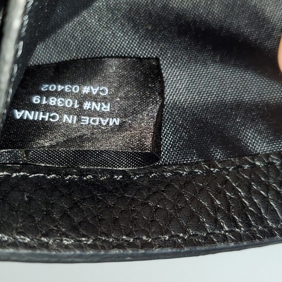 Harley Davidson Men's Embossed Stripe Bi Fold Leather Wallet - Picture 6 of 7